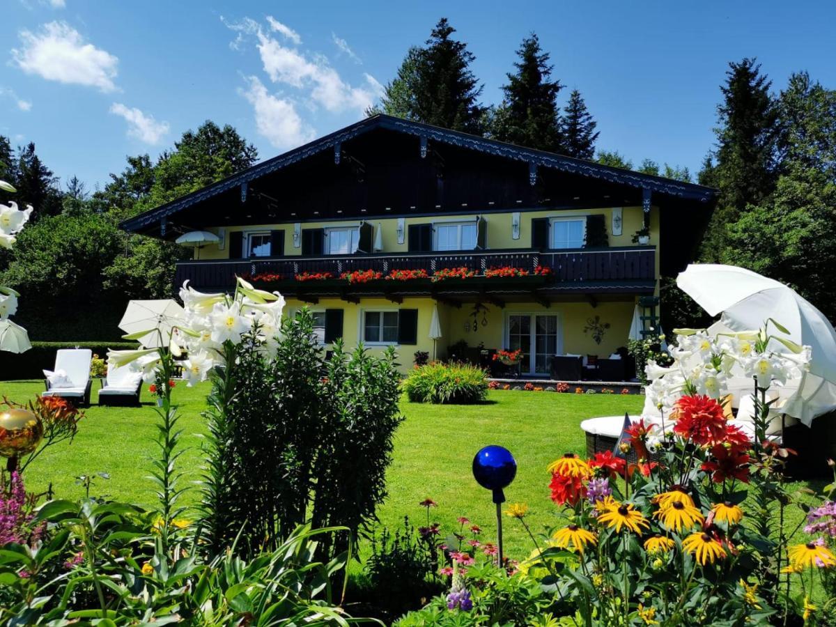 Ferienwohnungen Thalmeier Sankt Gilgen Exterior foto