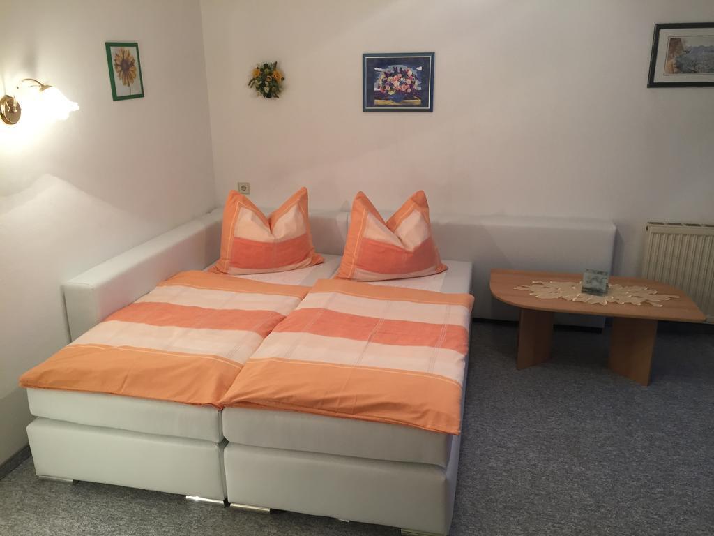 Ferienwohnungen Thalmeier Sankt Gilgen Habitación foto