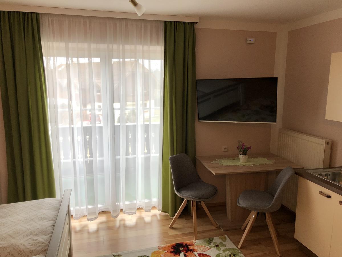 Ferienwohnungen Thalmeier Sankt Gilgen Exterior foto